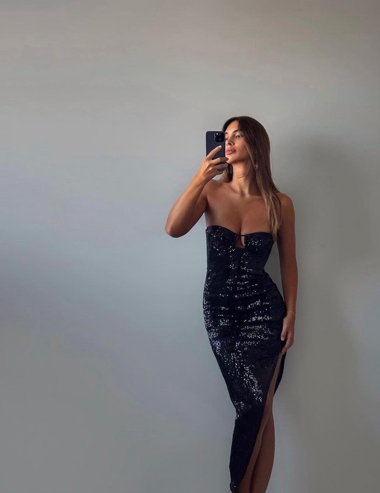 Camila Coelho - Midi dress in Black